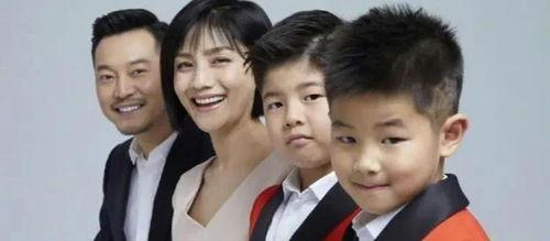 娱乐圈吃瓜爆料两个孩子,揭秘两位童星背后的成长故事  第1张